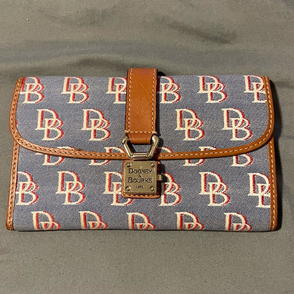 Vintage 1975 Dooney & Bourke Logo Canvas Wallet